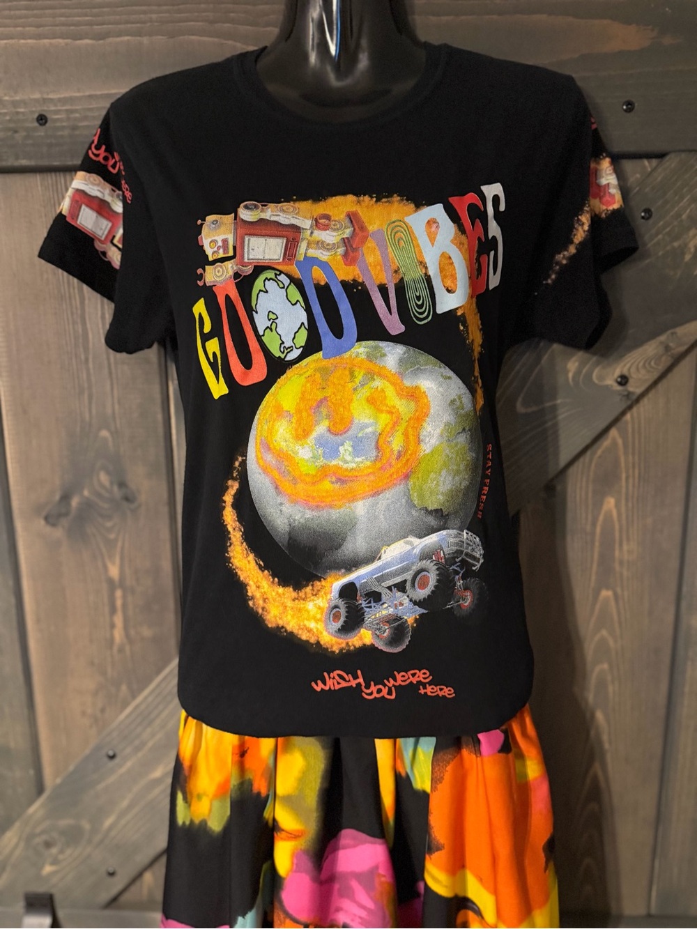 Upcycled Tshirt Dress with full Maxi Skirt - Picture 5 of 9